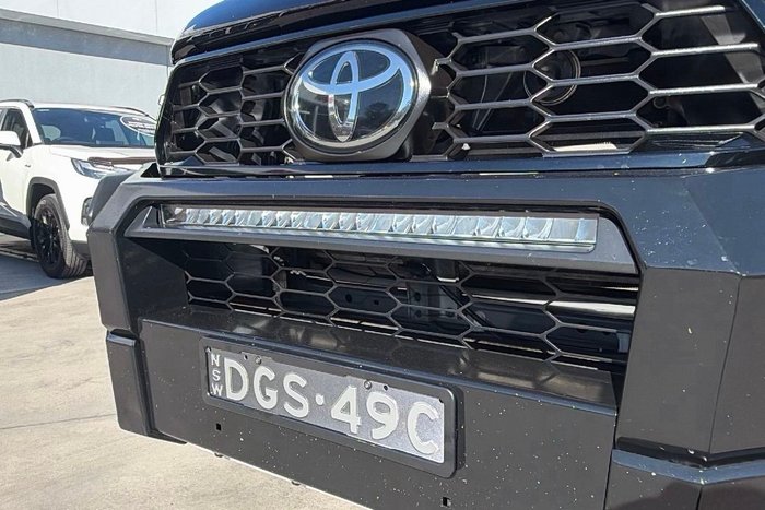 2021 Toyota Hilux Rugged X