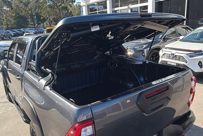 2021 Toyota Hilux Rugged X