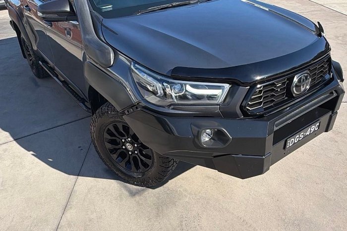 2021 Toyota Hilux Rugged X
