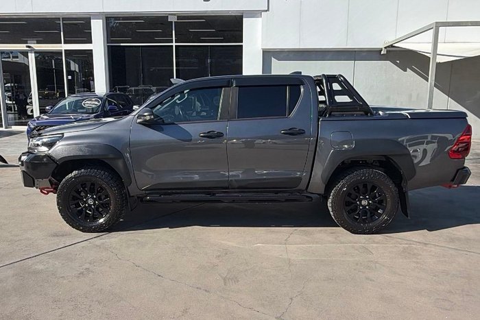 2021 Toyota Hilux Rugged X