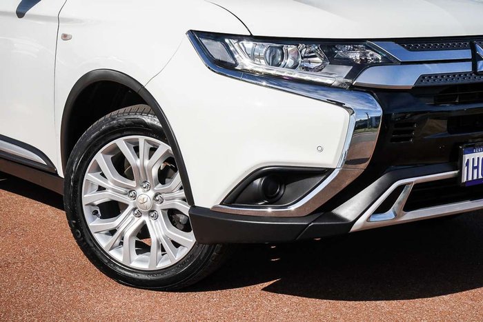 2020 Mitsubishi Outlander ES