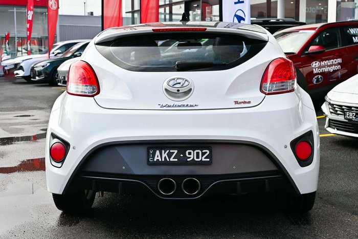 2016 Hyundai Veloster SR Turbo
