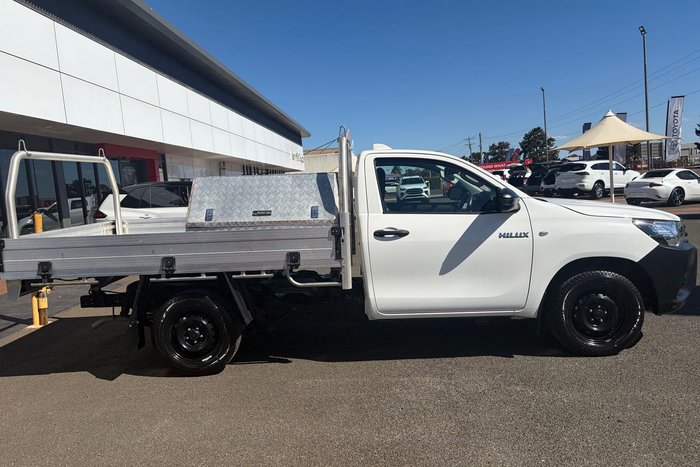 2024 Toyota Hilux Workmate