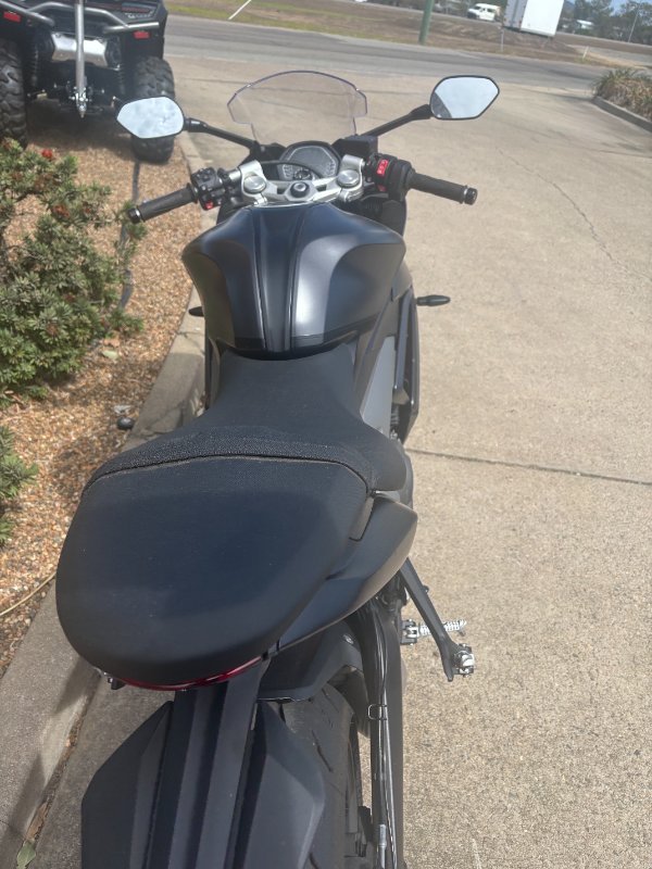 2025 Triumph DAYTONA 660 (LAMS) Black