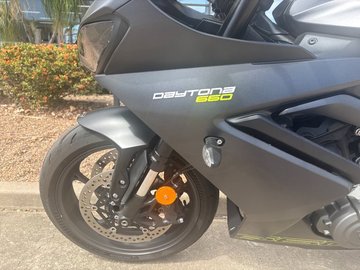 2025 Triumph DAYTONA 660 (LAMS) Black