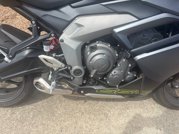 2025 Triumph DAYTONA 660 (LAMS) Black