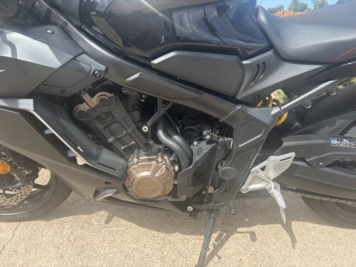 2021 Honda CBR650R Black