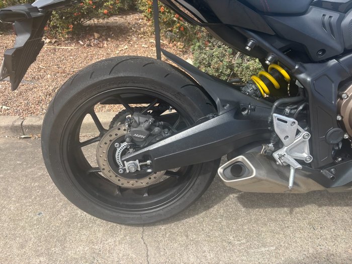 2021 Honda CBR650R Black