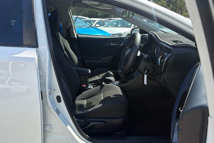 2017 Toyota Corolla Ascent Sport