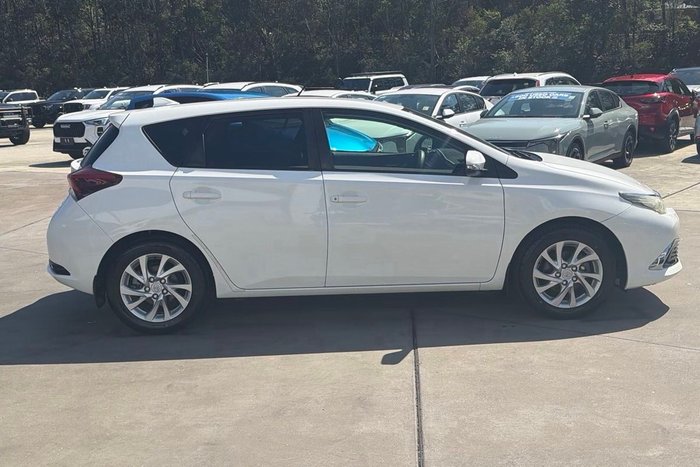 2017 Toyota Corolla Ascent Sport ZRE182R