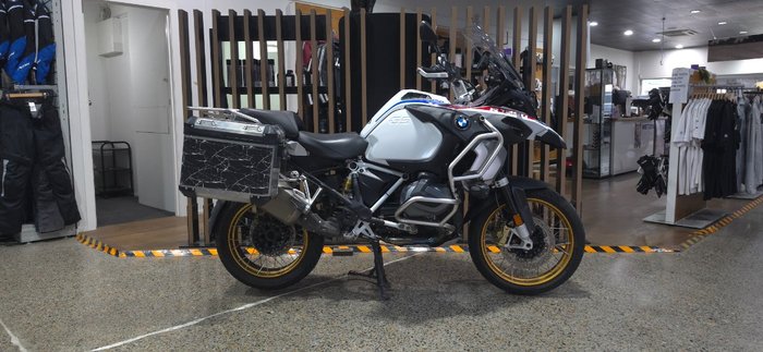 2020 BMW Motorrad R 1250 GS ADVENTURE LIGHT WHITE UNI/RACINGBLUE MET/RACI