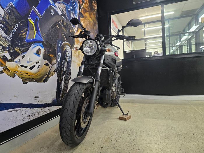 2019 Yamaha XSR700 SILVER