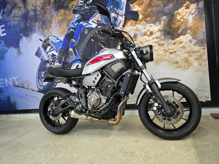 2019 Yamaha XSR700 SILVER