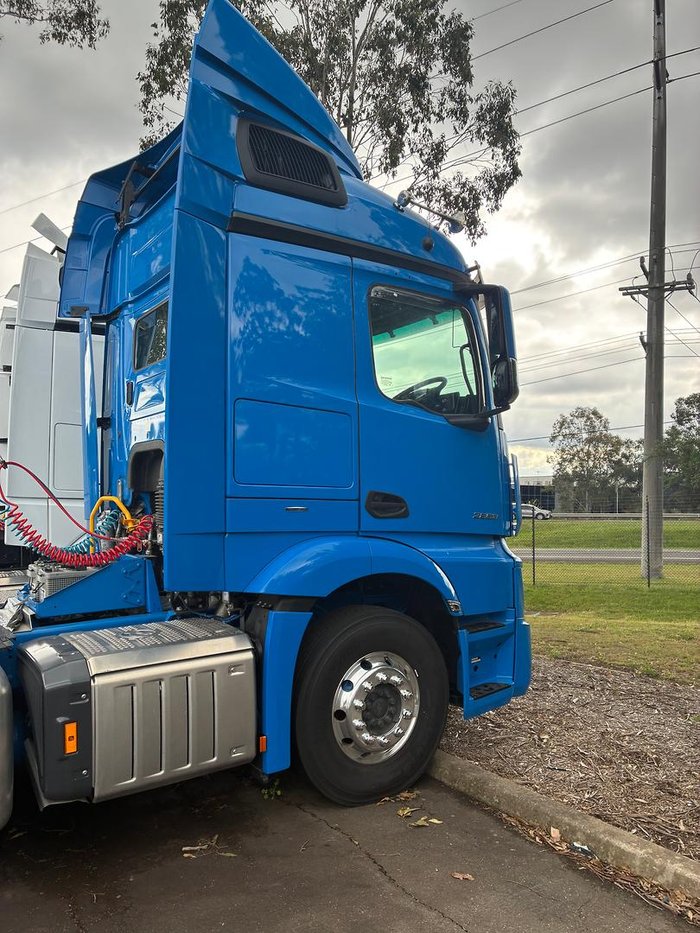 2026 Mercedes-Benz Actros