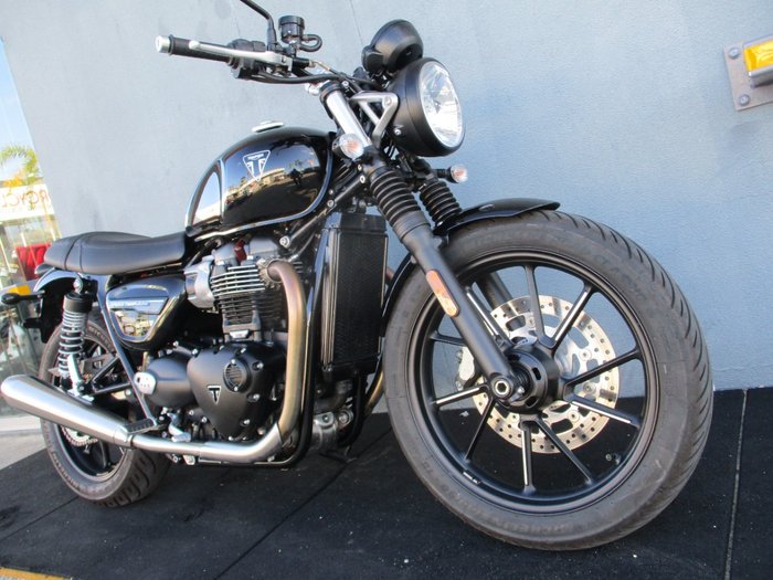 2025 Triumph BONNEVILLE SPEED TWIN Black