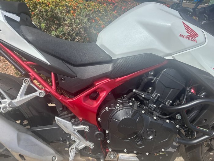 2023 Honda CB750 (HORNET)