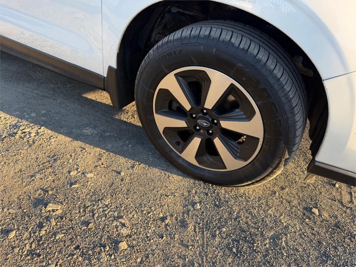 2017 SUBARU FORESTER 2.0D-L
