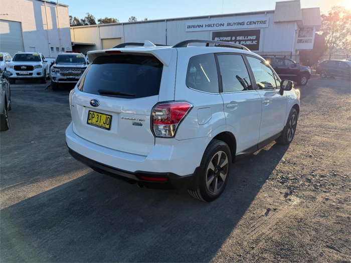 2017 SUBARU FORESTER 2.0D-L
