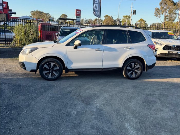 2017 SUBARU FORESTER 2.0D-L