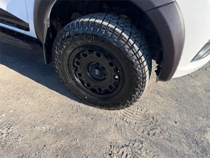 2018 NISSAN NAVARA RX (4x2)