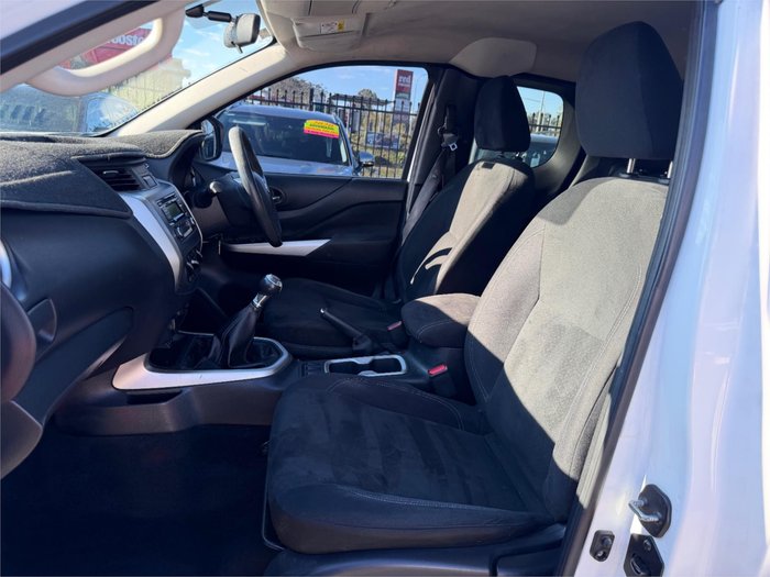 2018 NISSAN NAVARA RX (4x2)