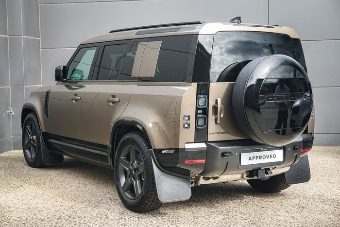 2025 Land Rover Defender 110 D350 X-Dynamic SE