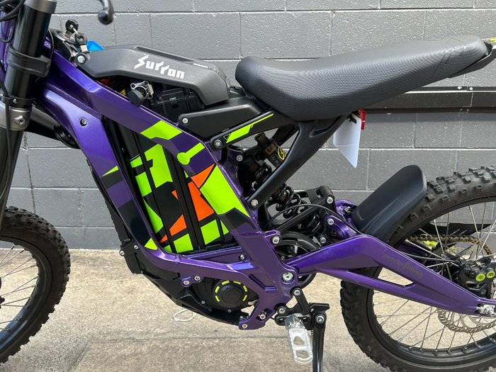 2025 Surron LIGHT BEE X PURPLE