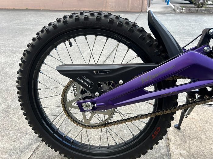 2025 Surron LIGHT BEE X PURPLE