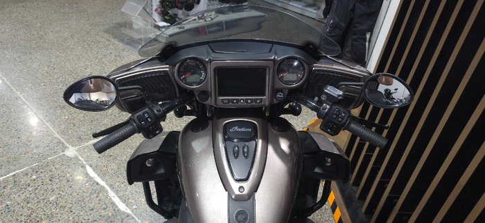 2022 Indian ROADMASTER LIMITED BRONZE