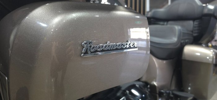 2022 Indian ROADMASTER LIMITED BRONZE