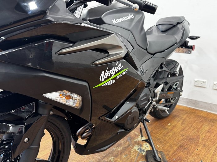 2025 Kawasaki NINJA 500 Black