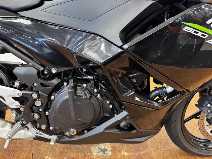 2025 Kawasaki NINJA 500 Black