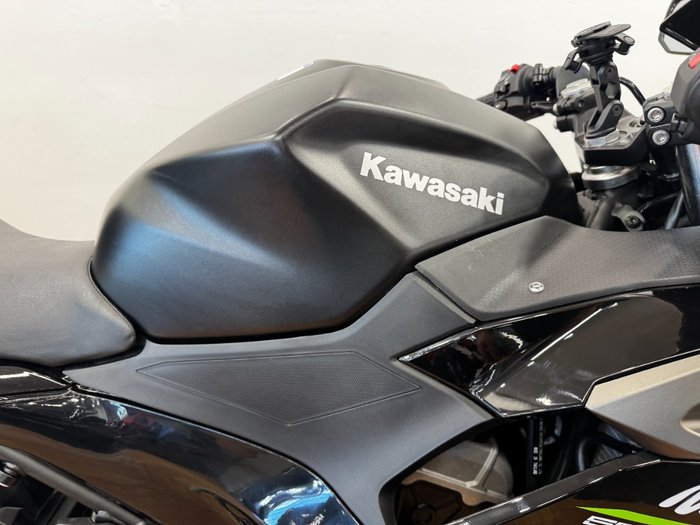 2025 Kawasaki NINJA 500 Black