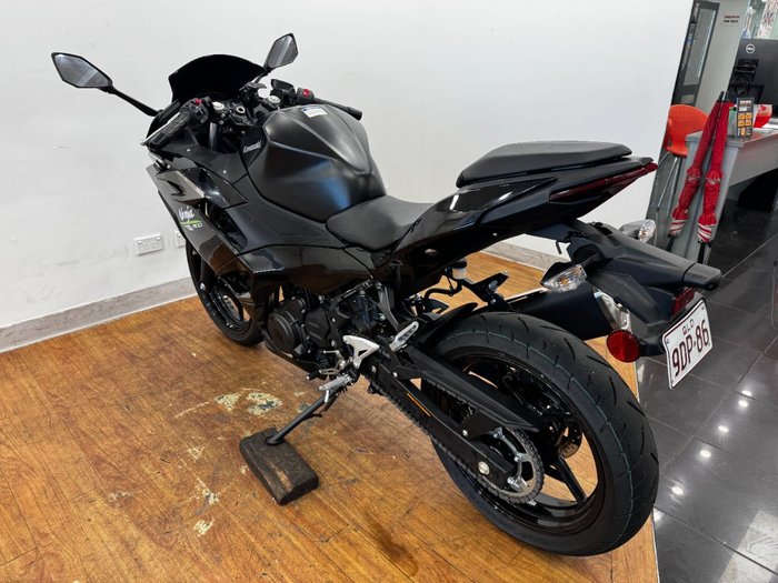 2025 Kawasaki NINJA 500 Black