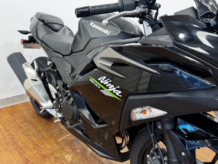 2025 Kawasaki NINJA 500 Black