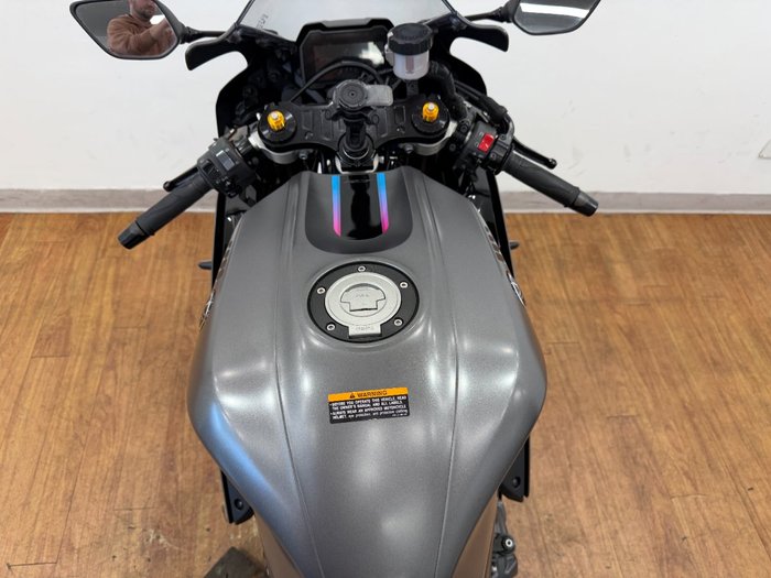 2024 Yamaha YZF-R7LA GREY