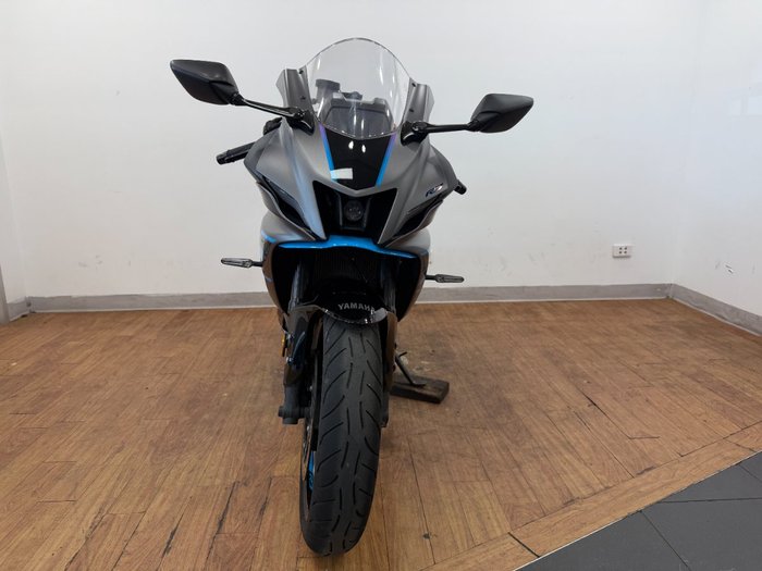 2024 Yamaha YZF-R7LA