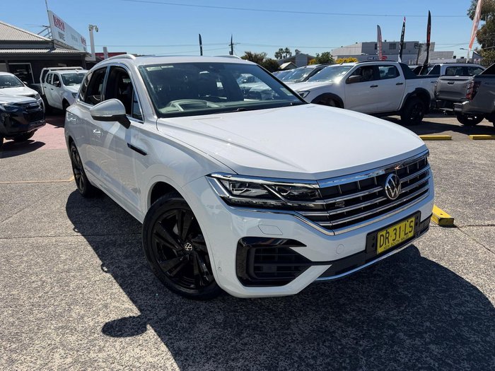 2022 Volkswagen Touareg 210TDI R-Line
