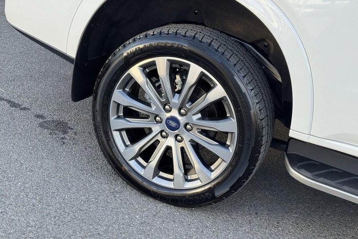 2025 Ford Everest Platinum
