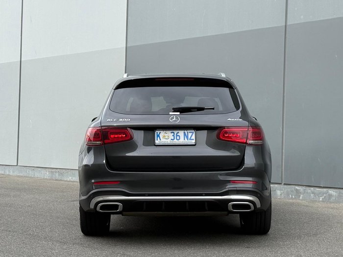 2022 Mercedes-Benz GLC-Class GLC300