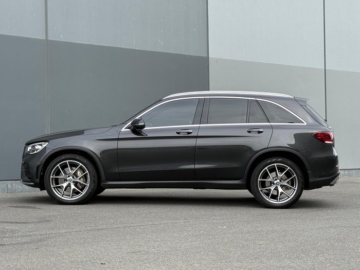 2022 Mercedes-Benz GLC-Class GLC300