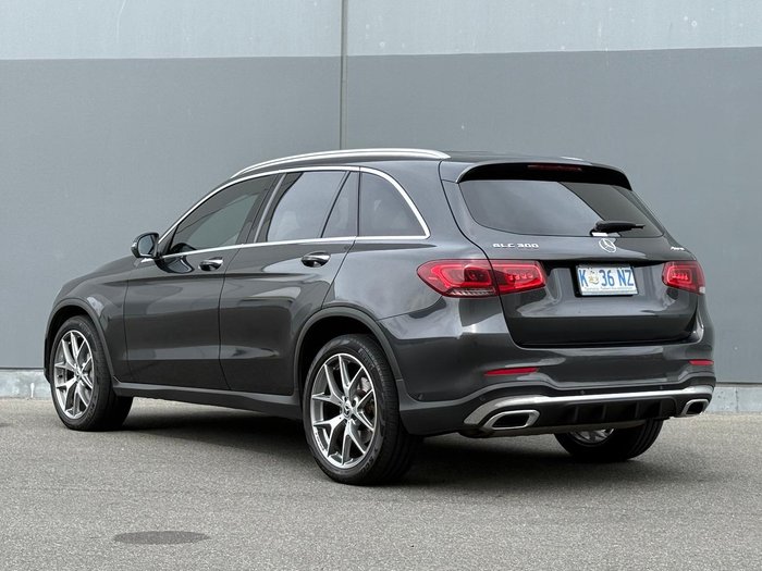 2022 Mercedes-Benz GLC-Class GLC300
