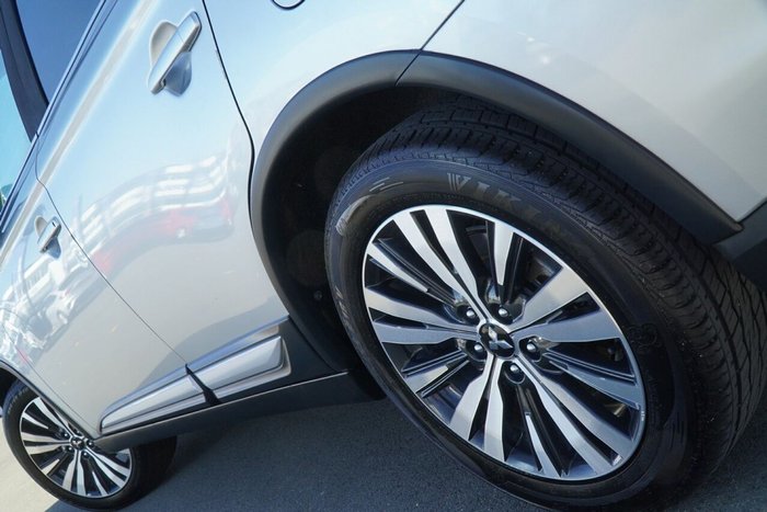 2018 Mitsubishi Outlander LS