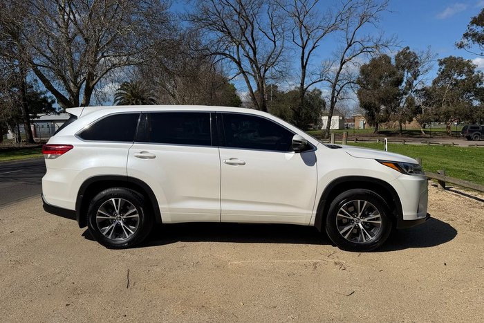 2017 Toyota Kluger GX