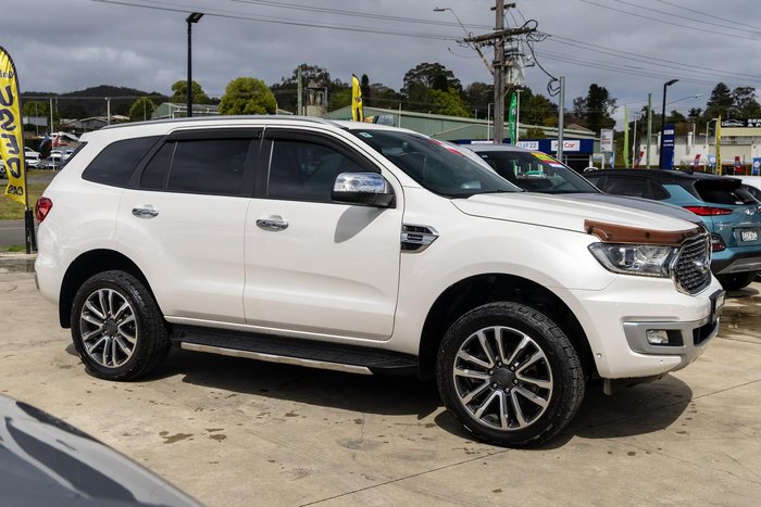 2022 Ford Everest Titanium