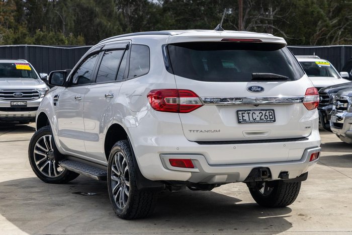 2022 Ford Everest Titanium