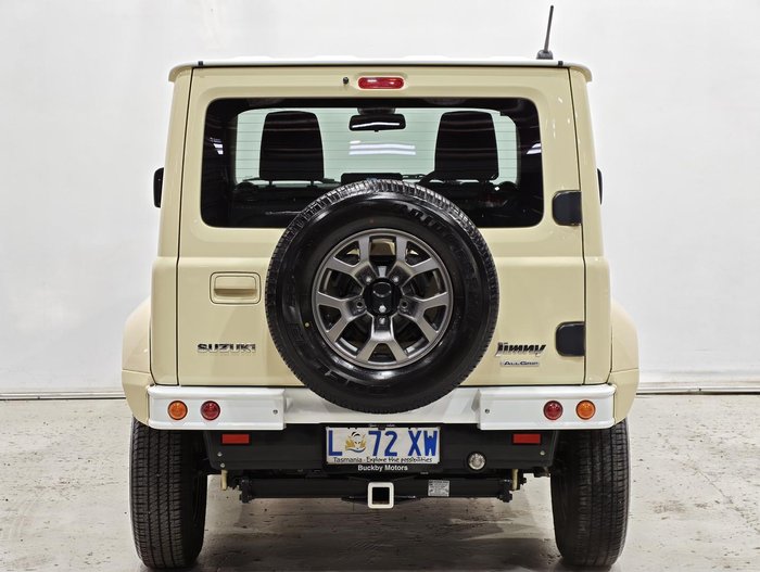 2022 Suzuki Jimny GLX