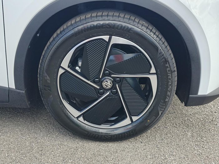 2026 MG MGS5 EV Essence 62