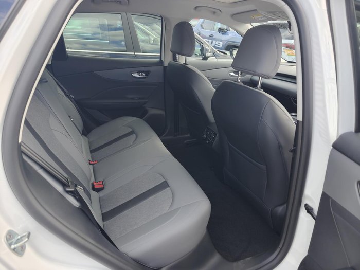 2026 MG MGS5 EV Essence 62