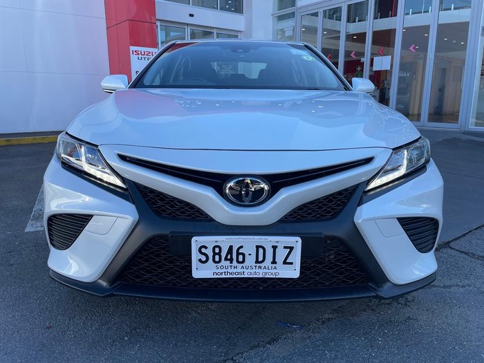 2020 Toyota Camry Ascent Sport